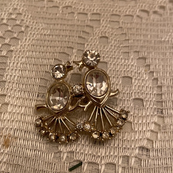 Vintage Brooches - Picture 8 of 8